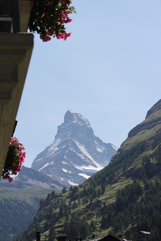 Hotel Phoenix Zermatt Habitación foto